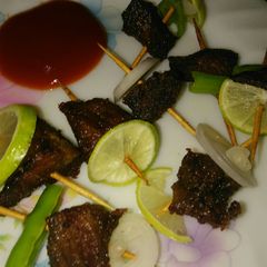 A picture of Fried beef Tikka boti.
