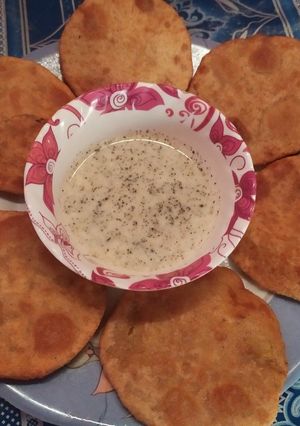 आलू की कचौड़ी (Aloo ki kachori recipe in hindi) रेसिपी मुख्य फोटो