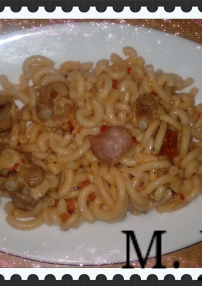 Una foto de Fideos con magro
