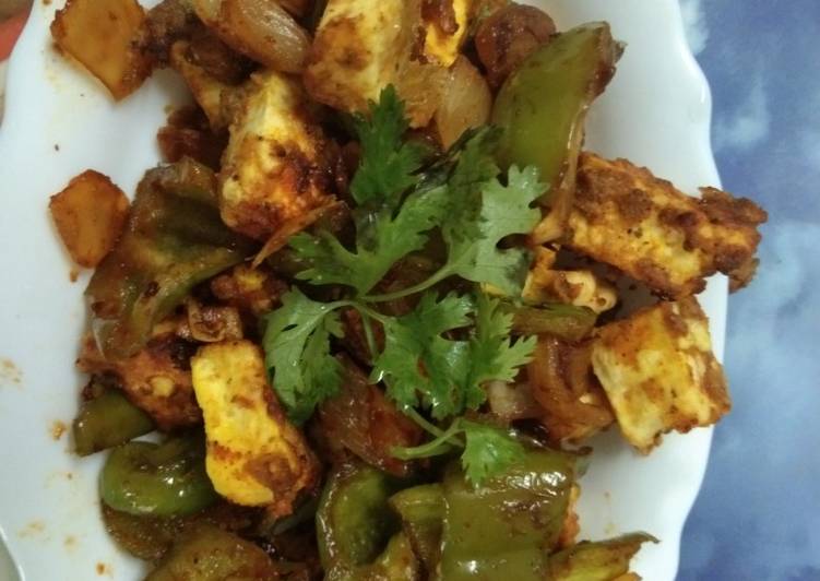 Steps to Prepare Award-winning Dry chilli paneer with soya sauce in Air Fryer