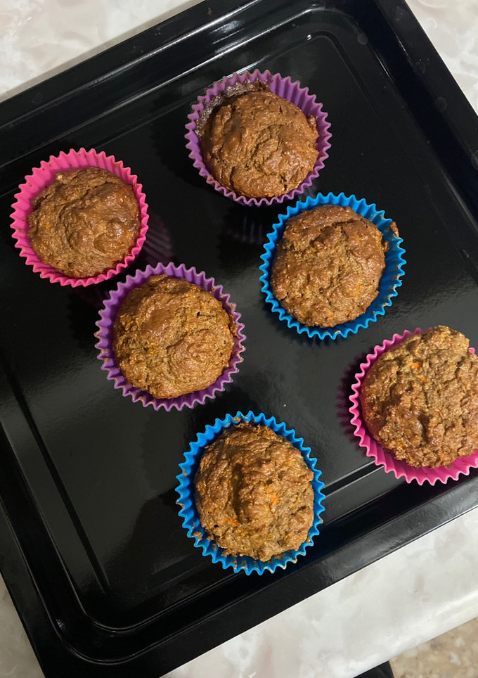 Una foto de Cupcakes de zanahoria y chía