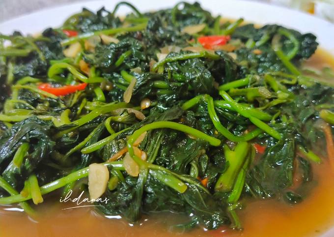 Resep Tumis Daun Ubi Jalar Saus Tiram Oleh Ihdanas Cookpad