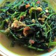 Klonyom Lontop (Daun Ubi Jalar)