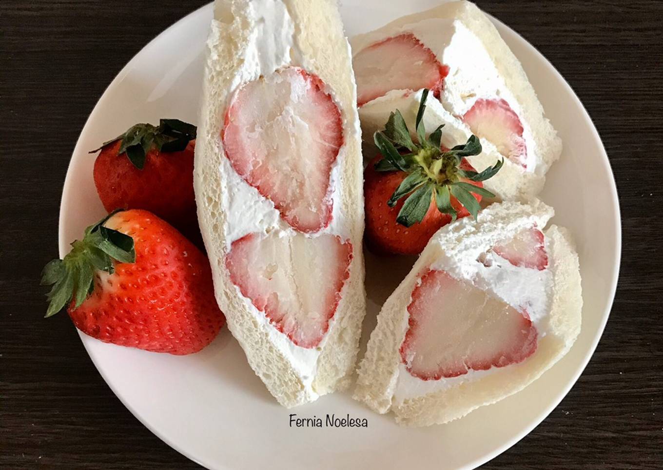 Strawberry Sandwich