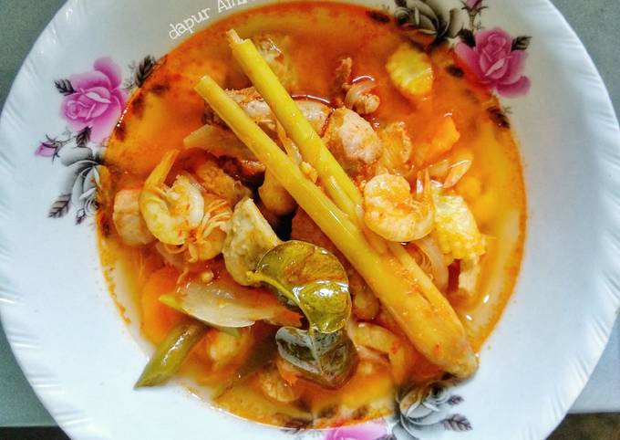 Resep Tomyam Ayam oleh Dapur Ami Khanza  Cookpad