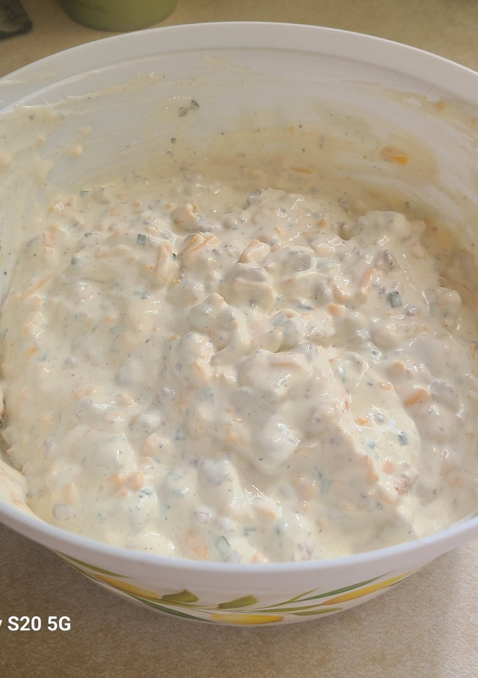 A picture of Ranch bacon and cheddar dip.