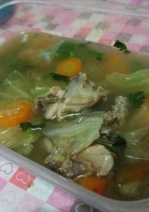 Foto resep Sup ayam sederhana ala anak kosan