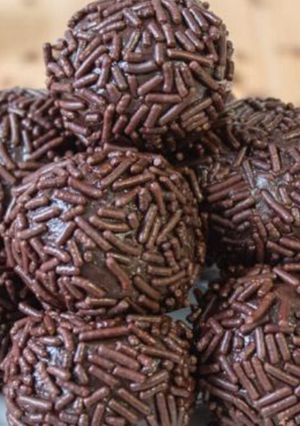 Foto de Brigadeiro Tradicional Sem Fogo