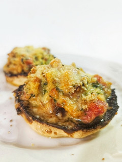 Foto principal de Champiñones rellenos de espinaca y jamón ibérico
