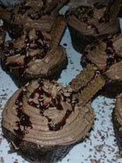 Una foto de Súper cupcakes chocolatosos rápidos y riquísimos