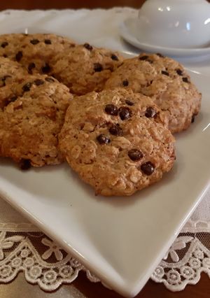 Foto di Biscotti con fiocchi di avena e gocce di cioccolato
