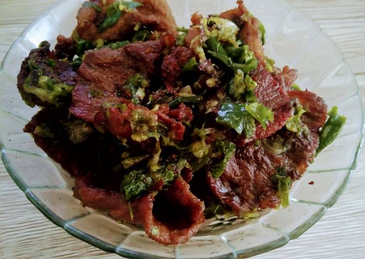 Masakan Unik Dendeng Balado Cabe Ijo Ala Restoran