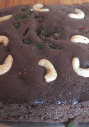 A picture of Eggless chocolate cake.