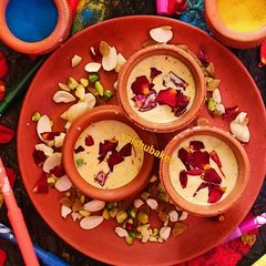 A picture of Rose Thandai.