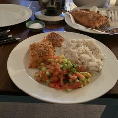 A picture of Salmon in Ginger & Garlic.