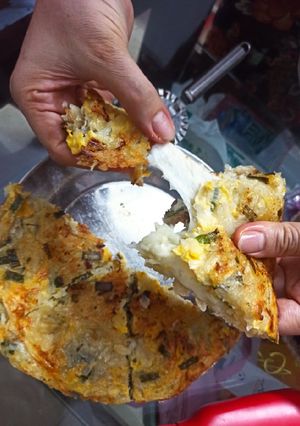 Hình của món Bánh khoai tây phô mai nướng chảo.