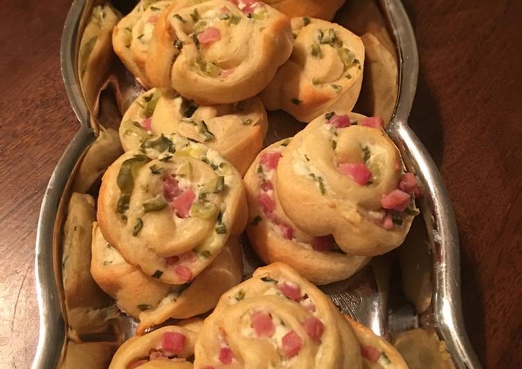 Recipe of Super Quick Homemade Ham and pickle crescent pinwheels