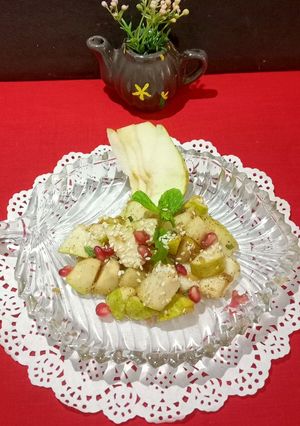 A picture of Babugosha / Pear Chaat.