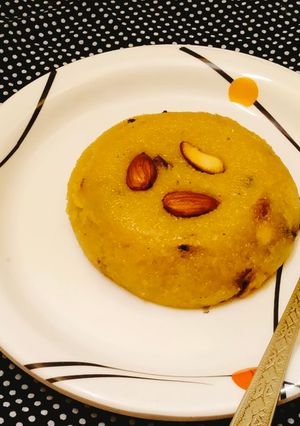 बेल्लम केसरी(Bellam kesari recipe in Hindi) रेसिपी मुख्य फोटो