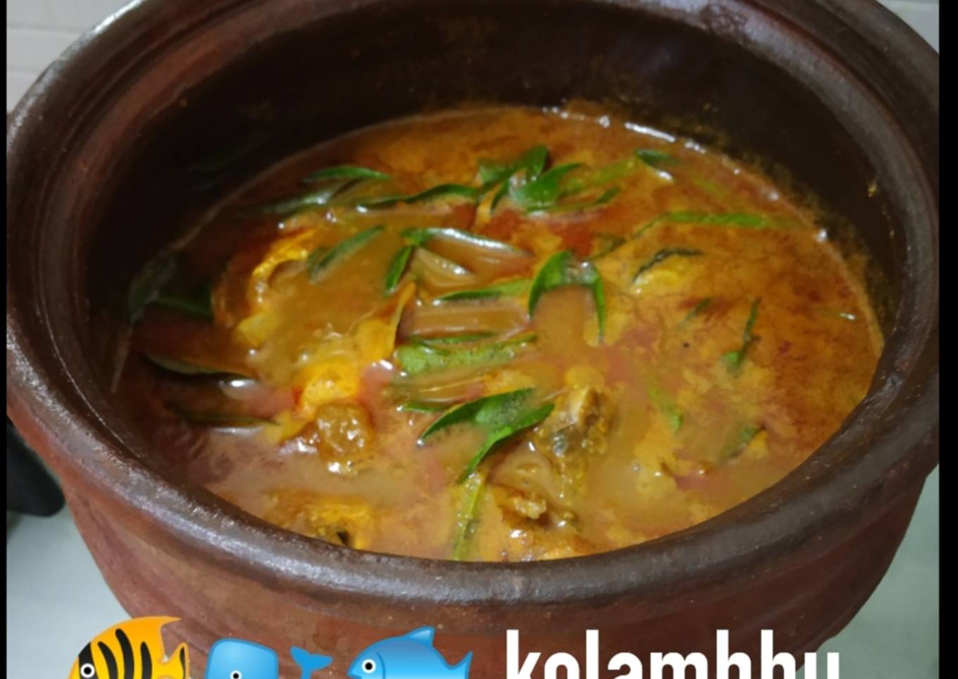 Fish curry in mud pot