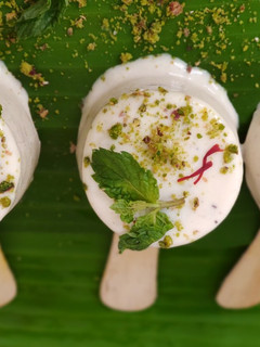 A picture of Pista kulfi.