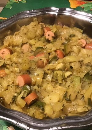 Une photo de Fenouils et courgette aux saucisses allemandes et épices