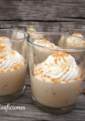 Foto principal de Crema de turrón con mascarpone, nata y baileys