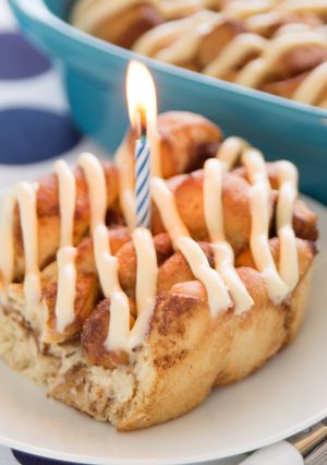 A picture of Cinnamon Roll Birthday Cake.