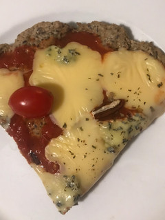 Una foto de Prepizza con masa de lino y girasol: low carb/keto/apta celiacos