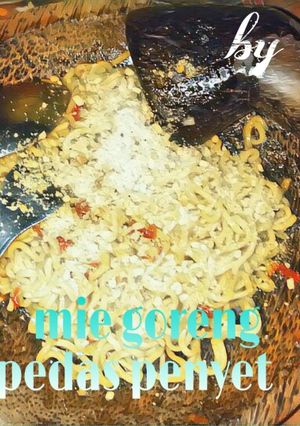 Foto resep Mie goreng pedas penyet
