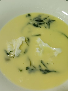 Una foto de Sopa de mayonesa (gazpachuelo)