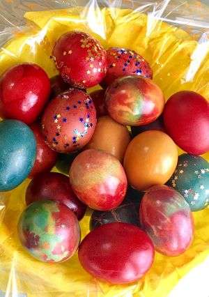 Foto principal de Huevos de colores 🐣🎨 Huevos de Pascua