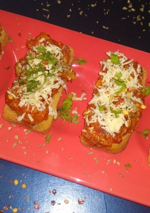 A picture of Tomato Corn Rusk Toast.