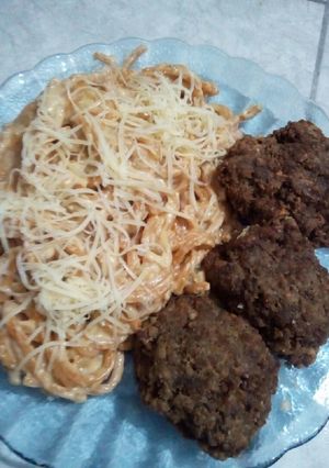Una foto de Fideos a los 3 quesos