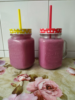 Una foto de Batido de moras