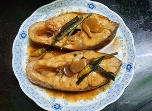 Hình của món Cá rô phi kho gừng tươi.