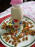 Leche de almendras💕