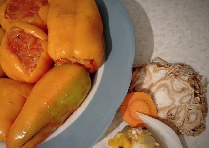 Тушеные разноцветные перцы с тимьяном и чесноком рецепт – Русская кухня: Закуски. «Еда»