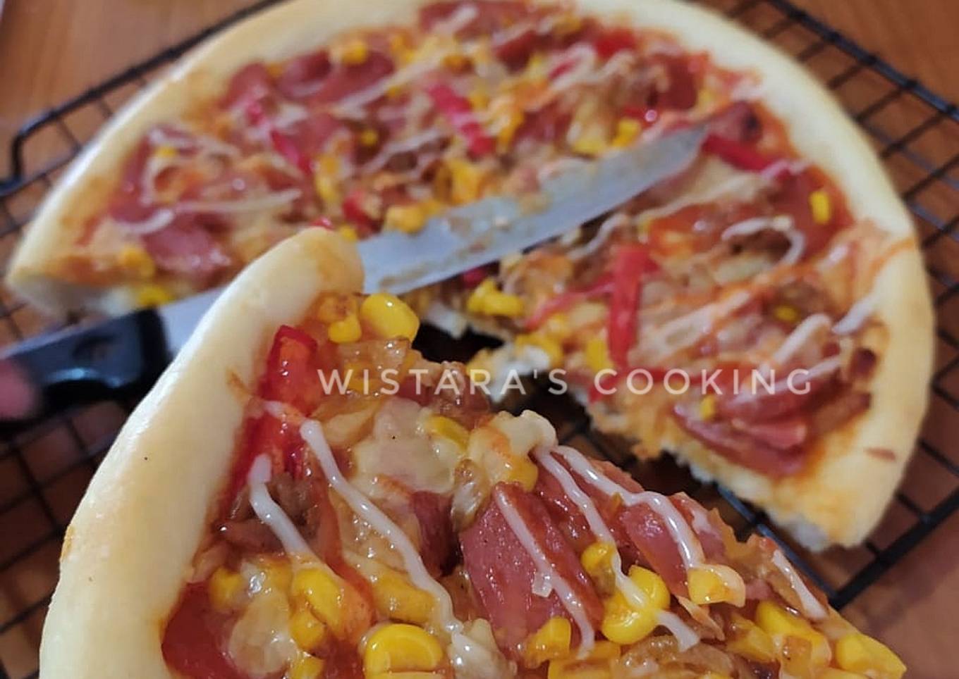 Pizza Daging Sapi, Jagung & Sosis