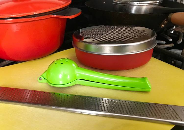 How to Prepare QOTW: What are your most used kitchen gadgets? in 12 Minutes for Beginners