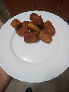 Una foto de Croquetas preñadas (de puchero)