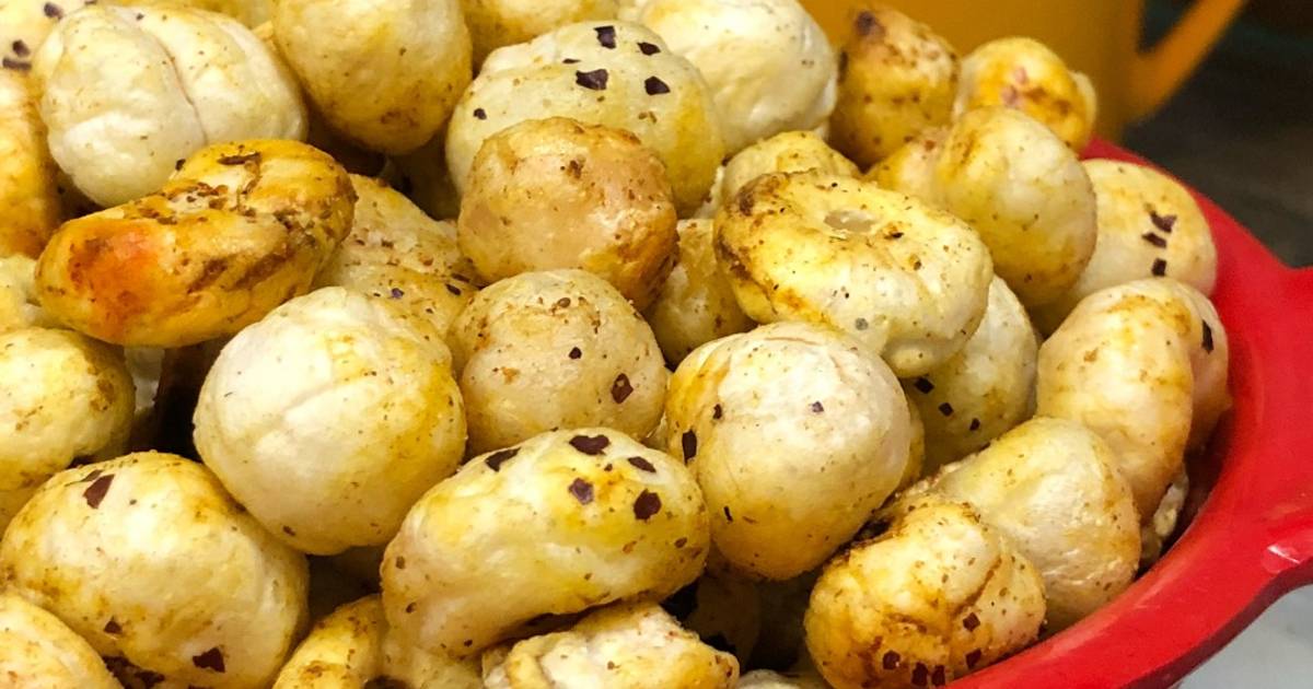 Phool Makhana Namkeen Roasted Lotus Seeds Or Foxnuts Snack Healthy Snack Recipe Recipe By 4396