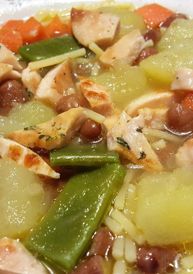 Una foto de Sopa Minestrone ligera