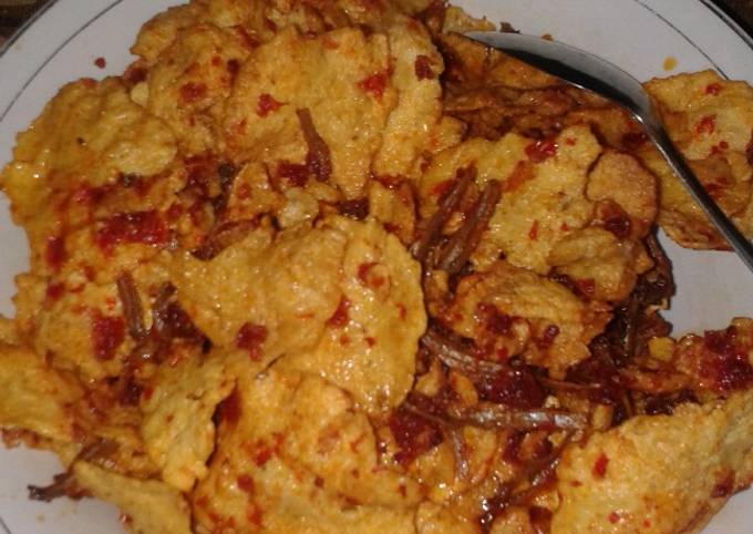 Kerupuk emping teri balado