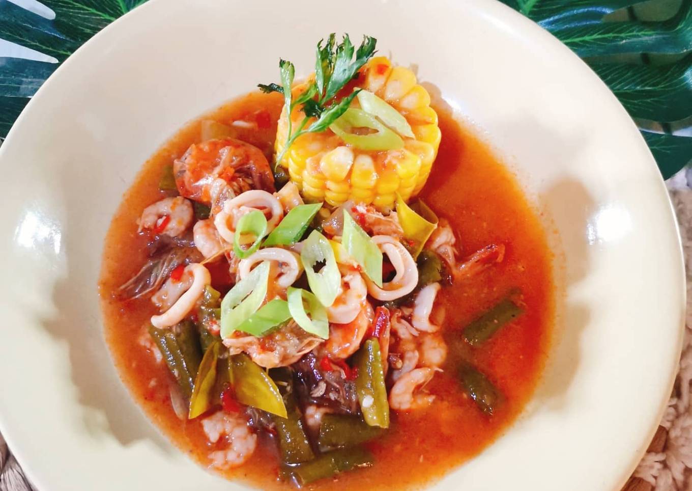 Seafood Udang Cumi Saos Padang