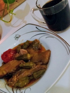 عکسی از دستور خوراک بادمجون کدو وبامیه