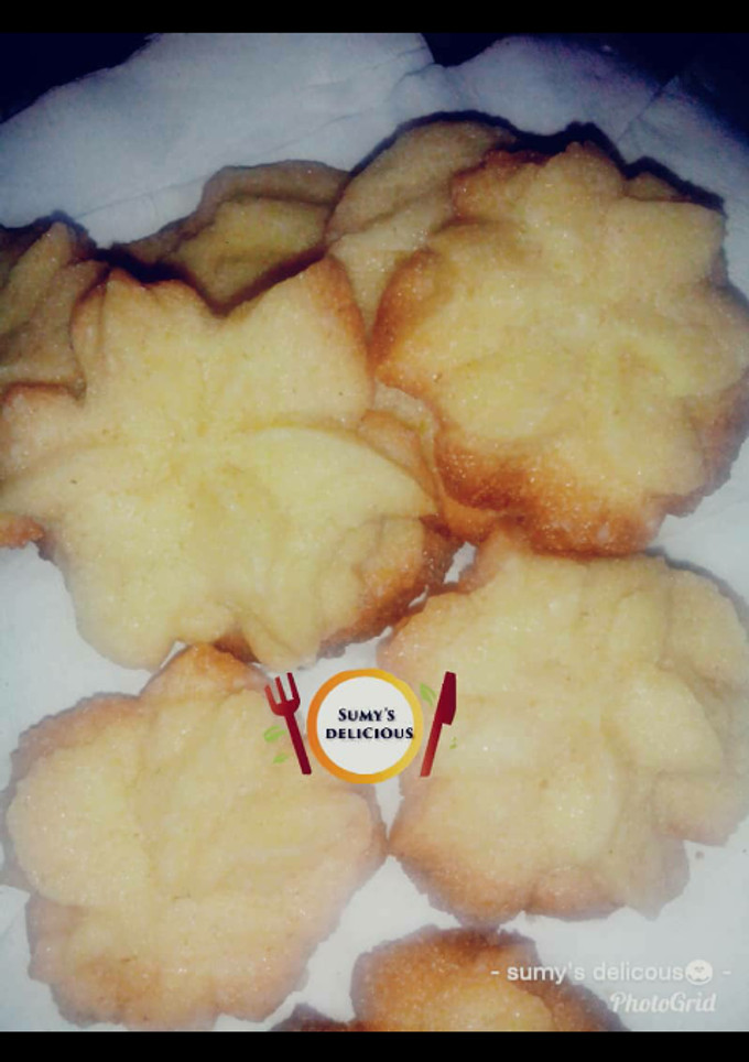 A picture of Semovita cookies.