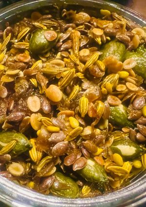 A picture of Royal Mukhwas❤️Homemade MultiSeeds Sweet Freshner❣️.