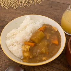 A picture of Japanese curry rice - Kare raisu 🍛.