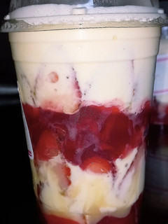 Una foto de Las mejores fresas con crema